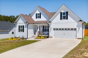 How To Choose The Right Gutter Color For Your Virginia Home