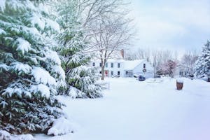 Gutters and Ice Dams: The Risks and Prevention Tips
